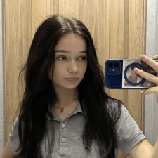 Freelancer Alona T. — Ukraina, Iwano-Frankiwsk. Specjalizacja — Praca z klientami, AI tekst