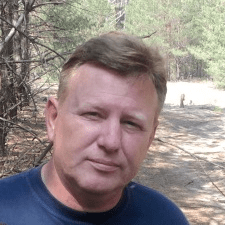 Freelancer Vladislav T. — Ukraine, Kyiv. Core skill — Legal Services, Consulting