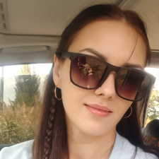 Freelancer Yuliia T. — Ukraina, Krzywego Rogu. Specjalizacja — Edycja i korekta tekstu, Tłumaczenie tekstów