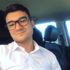 Фрилансер Вєіс У. — Украина, Киев.