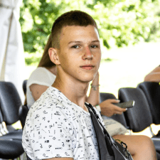 Фрилансер Вадим Я. — Украина, Киев. Специализация — Дизайн визиток, Полиграфический дизайн
