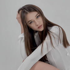 Фрилансер Valeria N. — Польша, Warszawa. Специализация — Логотипы, Полиграфический дизайн