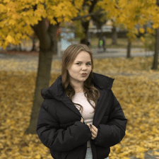 Freelancer Valeriia K. — Ukraine. Core skill — Presentations, Photo Processing