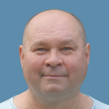 Freelancer Valentin S. — Ukraine, Kyiv. Core skill — AI & Machine Learning, Payment Systems Integration