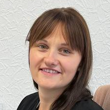 Freelancer Valentina O. — Ukraine, Kyiv. Core skill — Engineering
