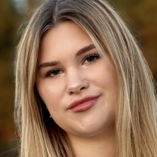 Freelancer Alina V. — Ukraine. Core skill — Audio & Video Editing, Video Processing