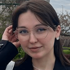 Фрилансер Вероніка С. — Украина. Специализация — Оформление страниц в социальных сетях, Полиграфический дизайн