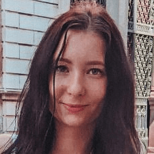 Freelancer Veronika T. — Ukraina, Kijów. Specjalizacja — Copywriting, Wiersze, piosenki, proza