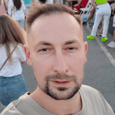 Zleceniodawca Bogdan K. — Ukraina, Kijów.