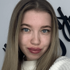 Фрилансер Viktoriia K. — Украина, Харьков. Специализация — Перевод текстов, Редактура и корректура текстов