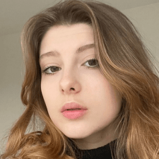 Фрилансер Oleksandra V. — Польша, Wrocław. Специализация — Фирменный стиль, Логотипы