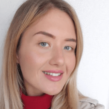 Freelancer Viktoriia S. — Ukraine, Kyiv. Core skill — English, Text Translation