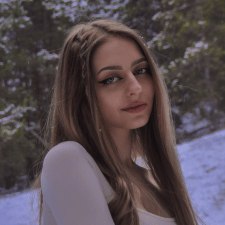 Фрилансер Viktoriia P. — Украина. Специализация — Фирменный стиль, Логотипы