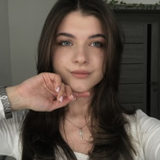 Freelancer Viktoriia S. — Ukraine. Core skill — Web Design, Website Development