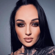 Freelancer Viktoriia V. — Ukraina, Kijów. Specjalizacja — Copywriting, Tłumaczenie tekstów