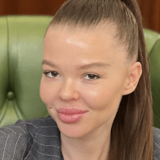 Фрилансер Viktoriia V. — Украина, Одесса. Специализация — Обучение, Услуги диктора