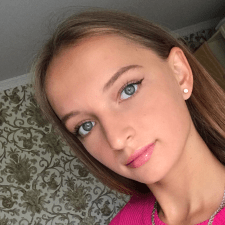 Freelancer Viktoriia M. — Ukraine, Rovno. Core skill — Technical Documentation, AI Content Creation