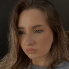 Viktoriya H.