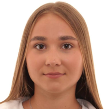 Freelancer Viktoriia K. — Ukraine, Vinnytsia. Core skill — Video Processing, Business Card Design