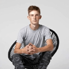 Freelancer Vitalii D. — Ukraine, Kiew. Fachgebiet — Social Media Werbung, Videowerbung