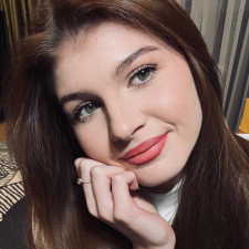 Freelancer Vitaliia B. — Ukraine, Ivano-Frankovsk. Core skill — Interface Design (UI/UX)