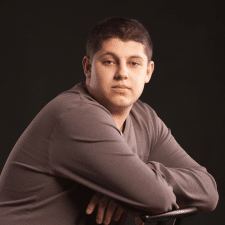 Freelancer Vitalii L. — Ukraine, Lvov. Core skill — Web Programming, HTML & CSS