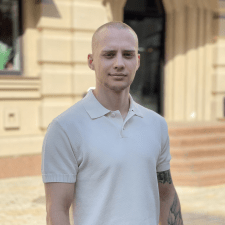 Фрилансер Владислав С. — Украина, Киев. Специализация — Реклама в социальных медиа, Продажи и генерация лидов