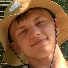 Freelancer Vlad O. — Ukraine, Rovno. Core skill — HTML & CSS, HTML & CSS