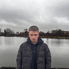 Freelancer Vladyslav V. — Ukraine, Ivano-Frankovsk. Core skill — Audio Processing, Music