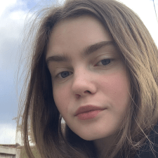 Freelancer Vladislava M. — Ukraine, Krivoi Rog. Core skill — English, Rewriting