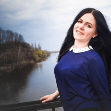 Влада Архипова