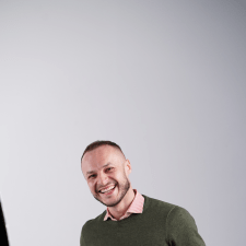 Freelancer Vladimir Z. — Ukraine, Kyiv. Specialization — Presentation development, Business consulting