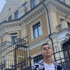 Freelancer Vladislav F. — Ukraina, Kijów. Specjalizacja — Przepisywanie tekstów (rewright), Copywriting