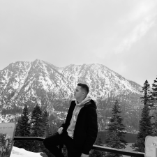 Фрилансер Vladyslav B. — США, Roseville. Специализация — Перевод текстов, Копирайтинг