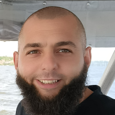 Freelancer Vova M. — Ukraine, Mykolaiv. Core skill — Content Management, Social Media Marketing (SMM)