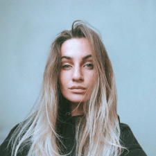 Freelancer Viktoriia T. — Ukraina, Kijów. Specjalizacja — Obróbka zdjęć, Projektowanie wizytówek