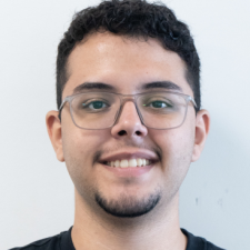 Freelancer Mohamed E. — Egypt, Cairo. Core skill — Social Media Page Design, Presentations