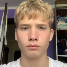 Freelancer Illia C. — Ukraina, Smela. Specjalizacja — AI tekst, Fotografowanie