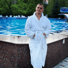Freelancer Danil K. — Ukraina, Selidovo. Specjalizacja — Projektowanie dla poligrafii, Projektowanie wizytówek