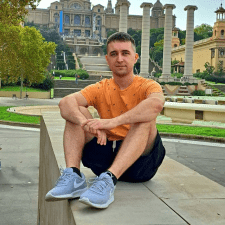 Freelancer Vladislav R. — Polska, Leszno. Specjalizacja — Tworzenie chatbota, Python