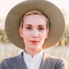 Freelancer Yana B. — Ukraina, Kołomyi. Specjalizacja — Copywriting, Przepisywanie tekstów (rewright)