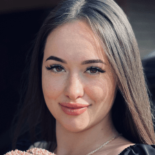 Фрилансер Яна Р. — Украина, Харьков. Специализация — Юридические услуги, Перевод текстов
