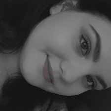 Freelancer Yana K. — Ukraina, Varash. Specjalizacja — Copywriting, Praca z klientami