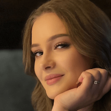 Фрилансер Yana T. — Украина, Луцк. Специализация — Логотипы, Обработка фото