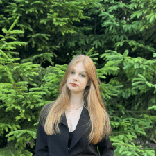 Фрилансер Юля Н. — Украина, Броды. Специализация — Стихи, песни, проза, Английский язык