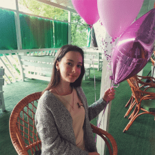 Freelancer Yuliya M. — Ukraina. Specjalizacja — Język angielski, Tłumaczenie tekstów