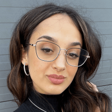 Freelancer Yuliia D. — Ukraine, Lvov. Core skill — Interface Design (UI/UX), HTML & CSS