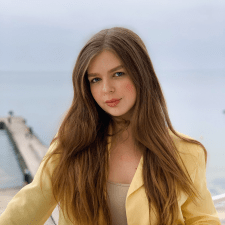Фрилансер Yuliia M. — Украина, Киев. Специализация — Контент-менеджер, Продвижение в социальных сетях (SMM)