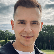 Freelancer Yurii M. — Ukraina, Odessa. Specjalizacja — Javascript & Typescript, Programowanie stron internetowych