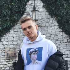 Фрилансер Віталій С. — Україна, Київ. Спеціалізація — Дизайн інтерфейсів (UI/UX), Дизайн сайтів